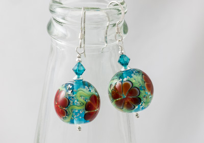 Red Glittery Flower Bead Earrings