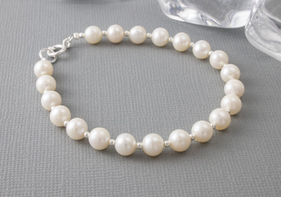 "Simplicity" Freshwater Pearl Bracelet