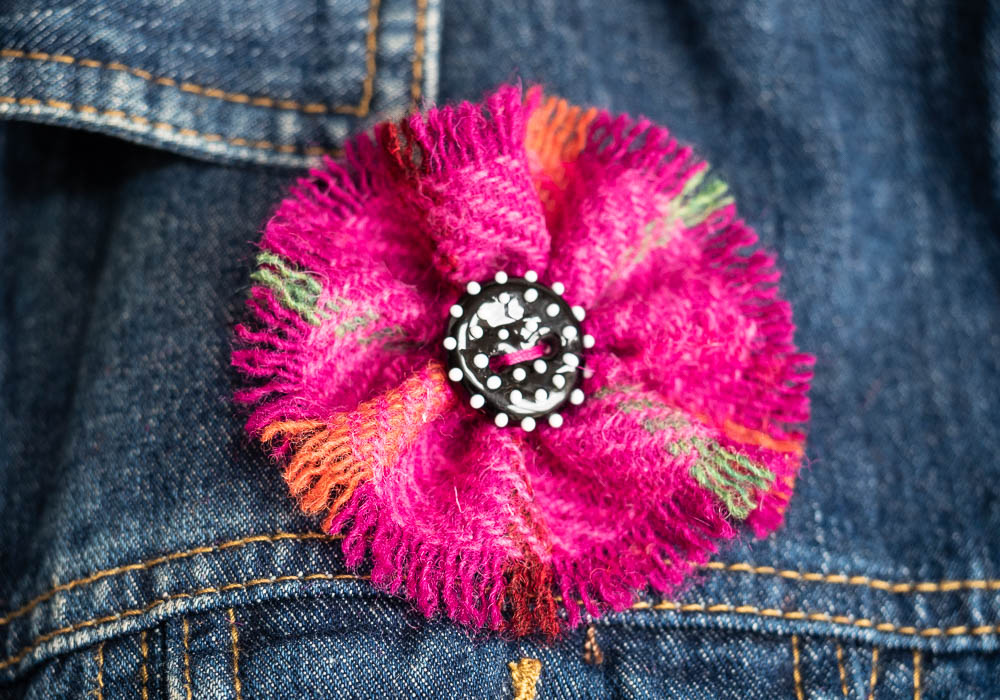 Harris tweed brooch sale