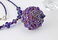 "Violet" Beaded Necklace alternative view 1