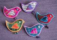 Harris Tweed Bird Brooch alternative view 2