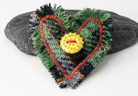 Harris Tweed Heart Brooch alternative view 2