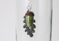 Acorn and Leaf Pendant alternative view 1