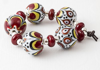 Red Graphics Lampwork Beads alternative view 2