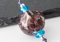 Lampwork Flower Bead Set alternative view 1